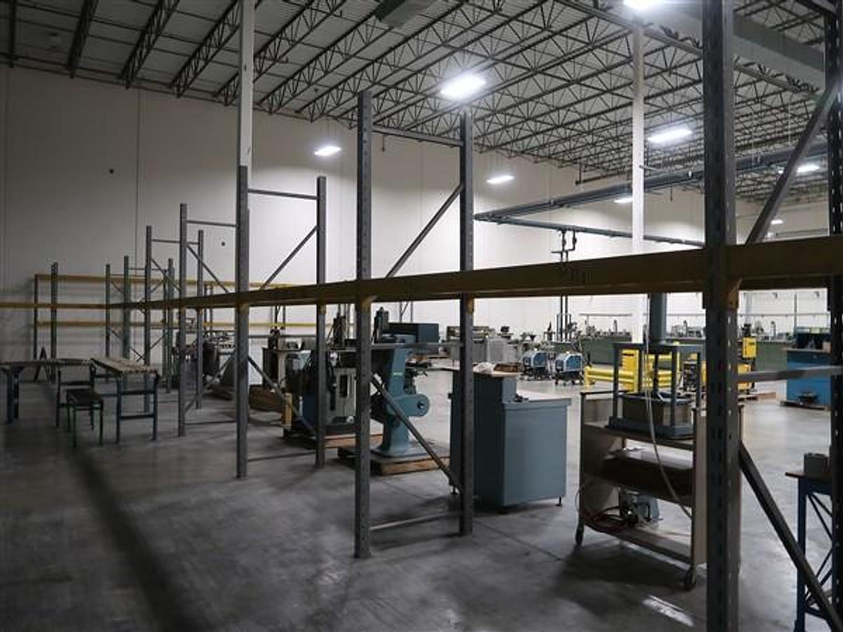 Used Wednesday, November 12, 2025, 1:00 PM (ET) - Reindl Bindery