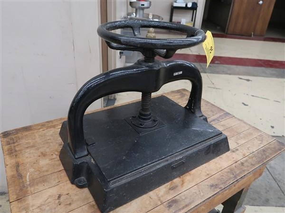 Used Wednesday, November 12, 2025, 1:00 PM (ET) - Reindl Bindery