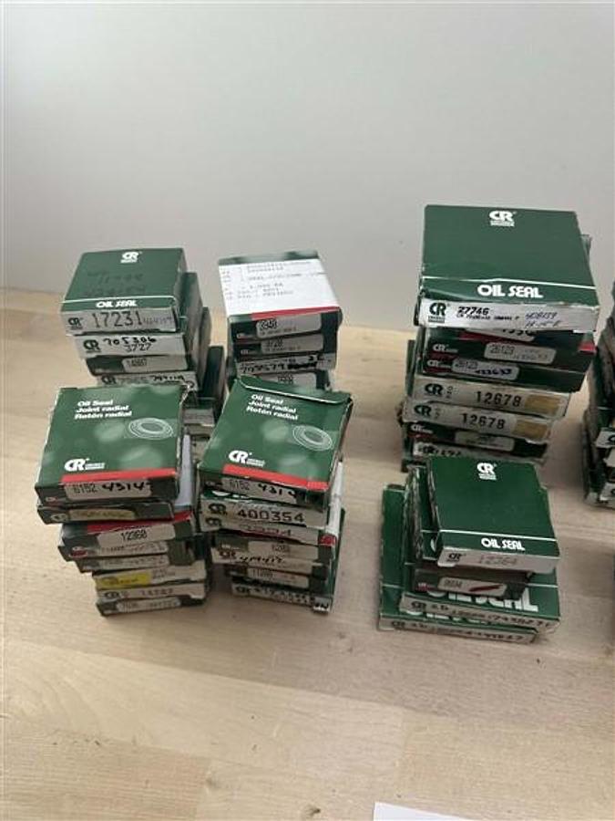 Used Wednesday, December 10, 2025, 1:00 PM (ET) - Chris Stanley's Industrial Surplus