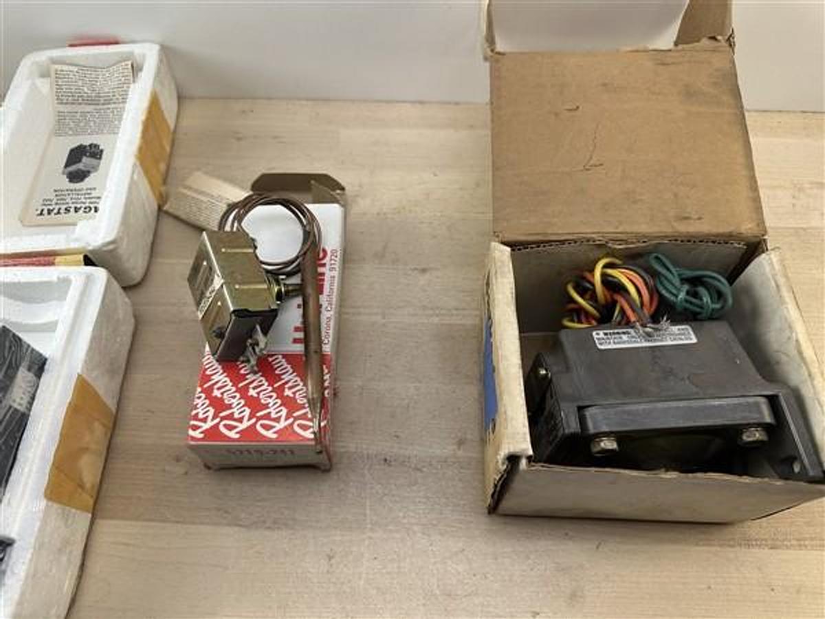 Used Wednesday, December 10, 2025, 1:00 PM (ET) - Chris Stanley's Industrial Surplus