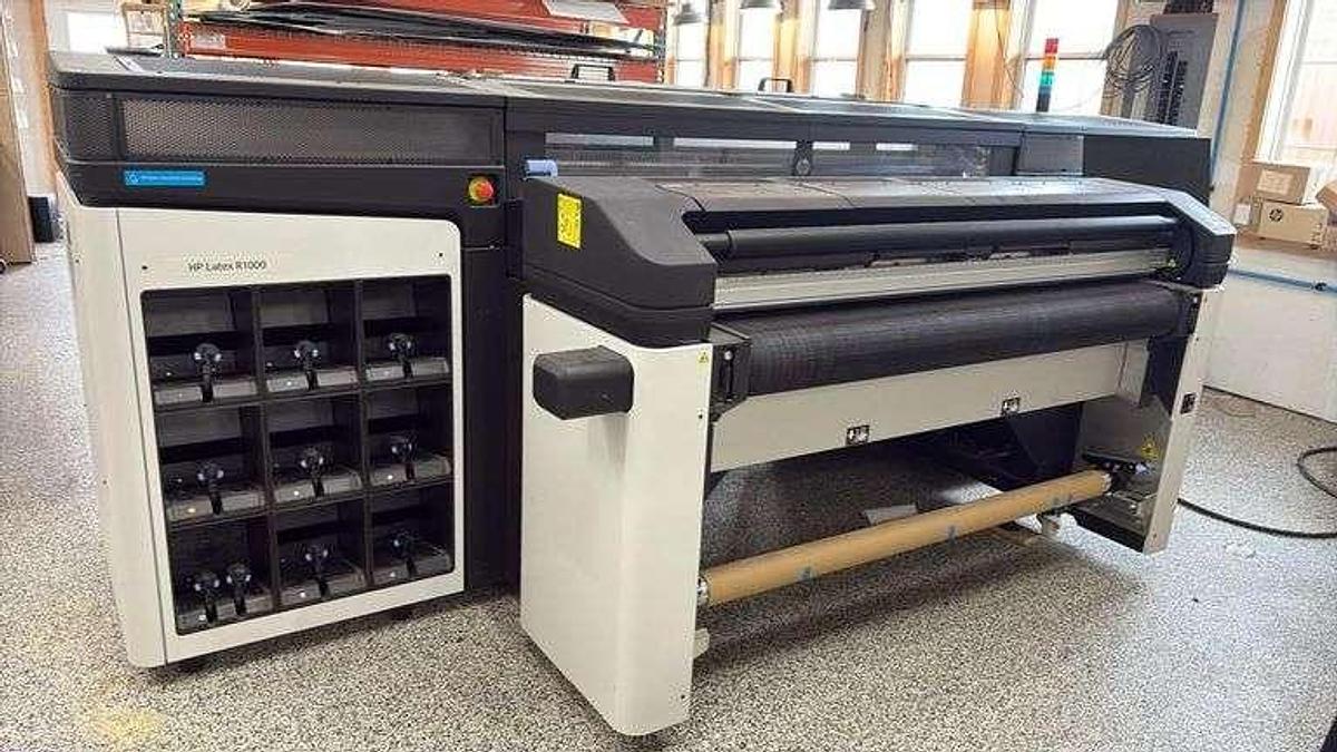 Used Thursday, February 12, 2026, 10:00 AM (CT) - Hersteller May Printing & Embroidery