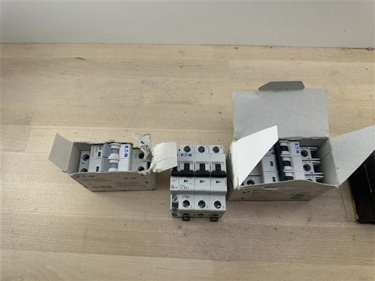 Used Wednesday, December 10, 2025, 1:00 PM (ET) - Chris Stanley's Industrial Surplus