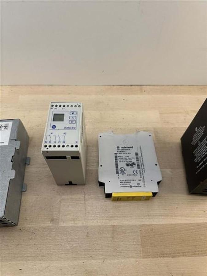 Used Wednesday, December 10, 2025, 1:00 PM (ET) - Chris Stanley's Industrial Surplus