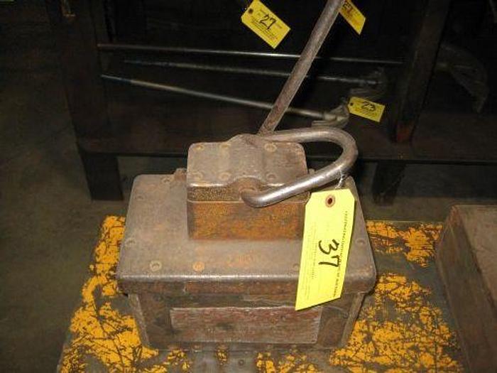 Used 11/9/2011, Mesco Corporation