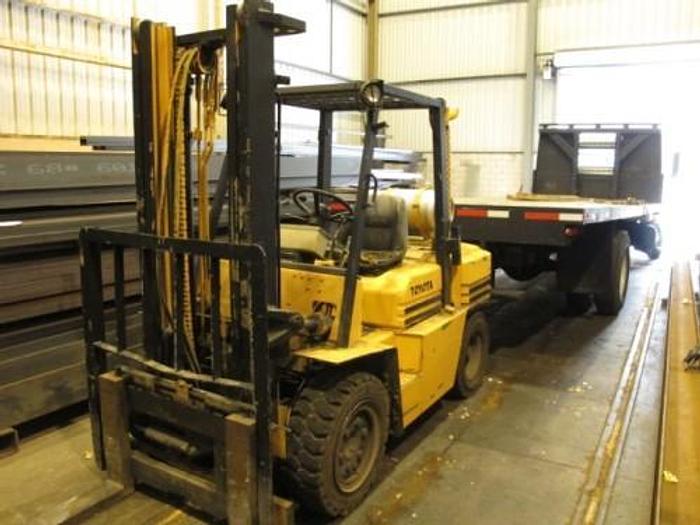 Used Thursday, January 30, 2014 10:30 AM (ET), First Class Construction