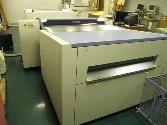 Used Tuesday, April 22, 2014 1:00 PM (ET), Graphic Visual Solutions