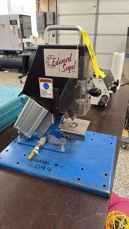 Used Thursday, February 12, 2026, 10:00 AM (CT) - Hersteller May Printing & Embroidery