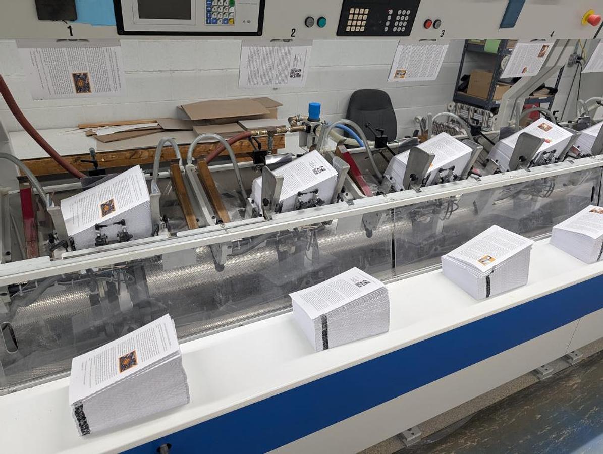 Used 2006 Wohlenberg Champion S 21 Clamp PUR & EVA Perfect Binding System