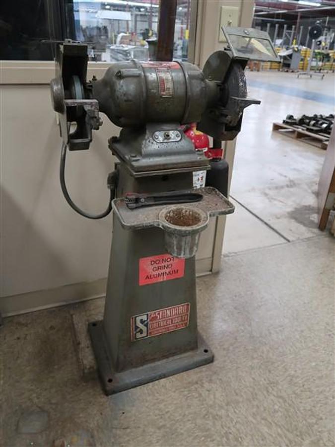 Used Wednesday, November 12, 2025, 1:00 PM (ET) - Reindl Bindery