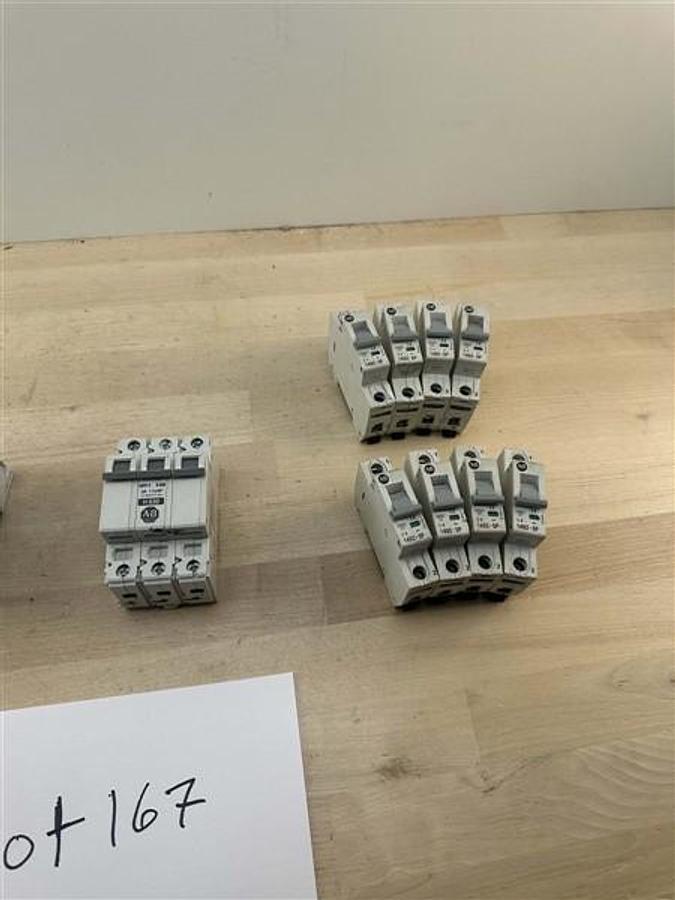 Used Wednesday, December 10, 2025, 1:00 PM (ET) - Chris Stanley's Industrial Surplus