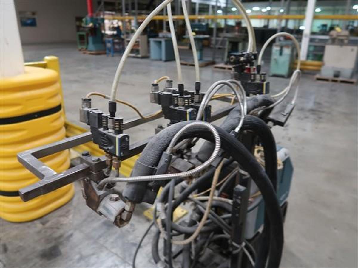 Used Wednesday, November 12, 2025, 1:00 PM (ET) - Reindl Bindery