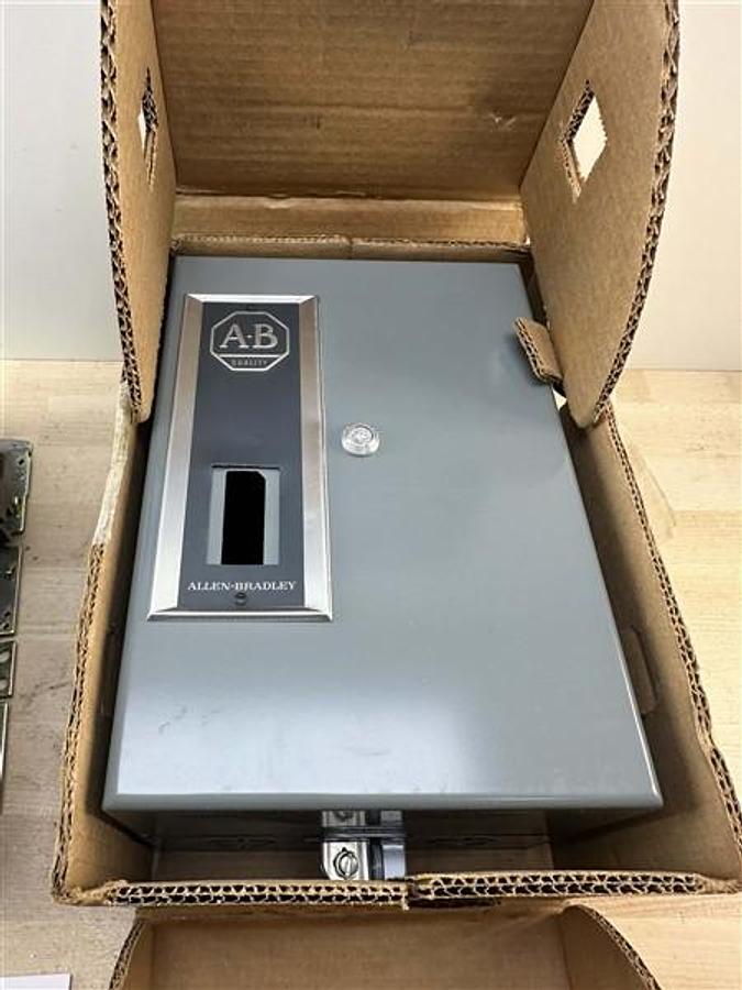 Used Wednesday, December 10, 2025, 1:00 PM (ET) - Chris Stanley's Industrial Surplus