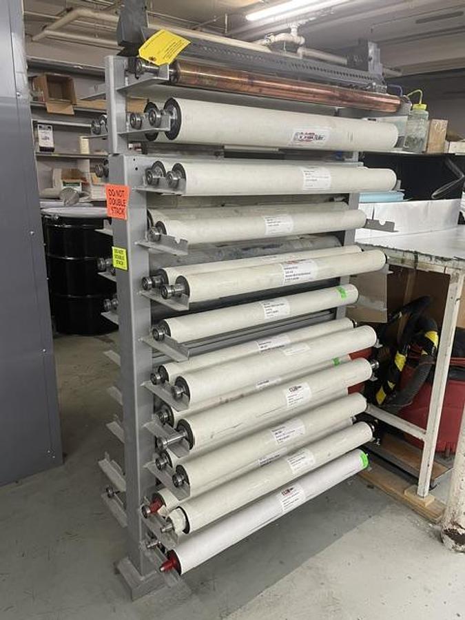 Used 2005 Komori L528 5-Color Sheetfed Printing Press