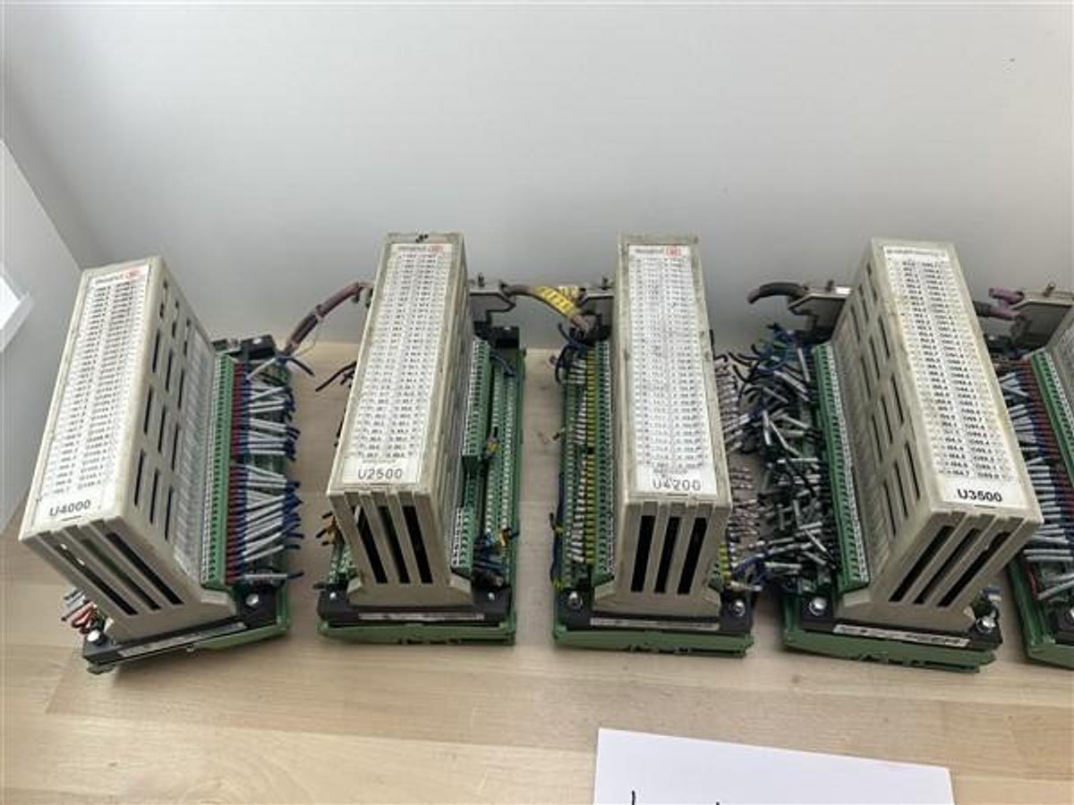 Used Wednesday, December 10, 2025, 1:00 PM (ET) - Chris Stanley's Industrial Surplus