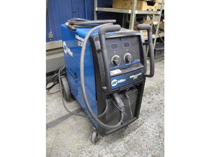 Used Tuesday, June 18, 2019, 1:00 PM (ET), Profab Metal Products