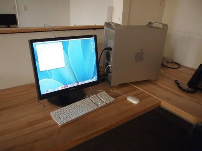 Used 12/15/2011, C&B Graphics