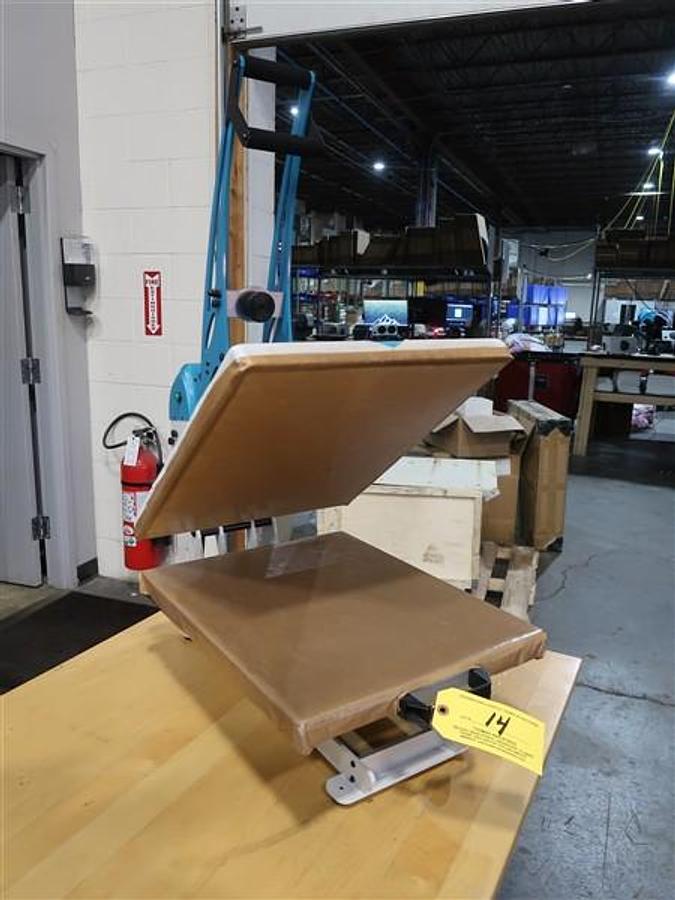 Used Thursday, March, 19, 2026, 1:00PM (ET) - Direct to Garment Equipment