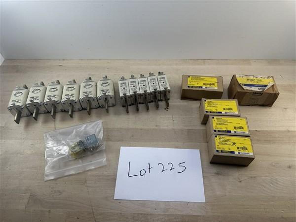 Used Wednesday, December 10, 2025, 1:00 PM (ET) - Chris Stanley's Industrial Surplus