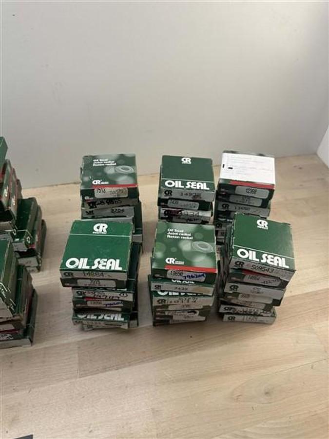 Used Wednesday, December 10, 2025, 1:00 PM (ET) - Chris Stanley's Industrial Surplus