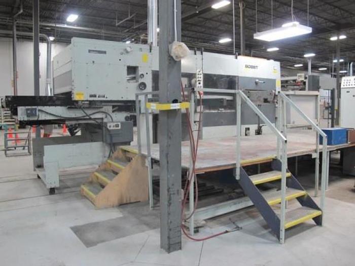 Used Wednesday, February 10, 2016 1:00 PM (ET), PaperWorks (Montreal)