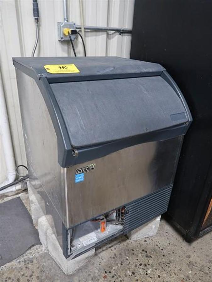 Used Thursday, August 21, 2025, 1:00 PM (ET) - Taylor Corporation (OH)