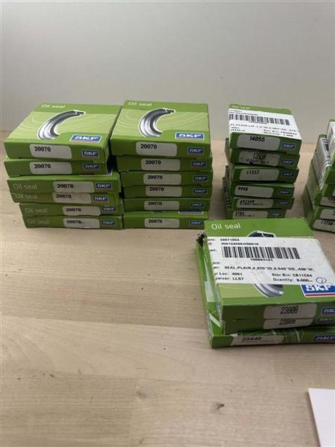 Used Wednesday, December 10, 2025, 1:00 PM (ET) - Chris Stanley's Industrial Surplus