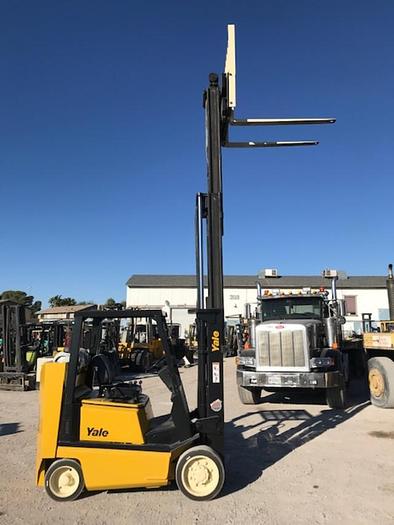 Used 2002 YALE GLC080LG Forklift