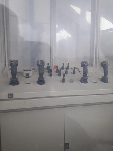 Gebraucht 2004 Mec Steinspaltanlage Typ 1500 x 1000