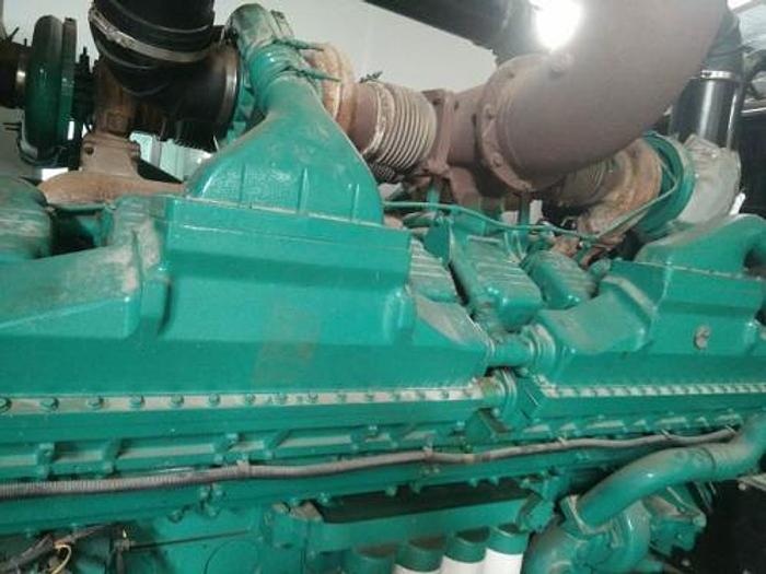 1.83 MW 2006 Cummins QSK60-G4 Diesel Generator