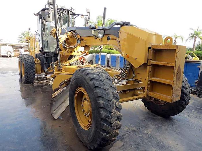 Used 2012 CATERPILLAR 140 M 2 AWD