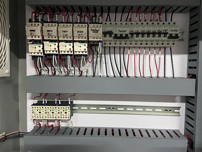 Used 2005 Flottweg Z6E-4/444