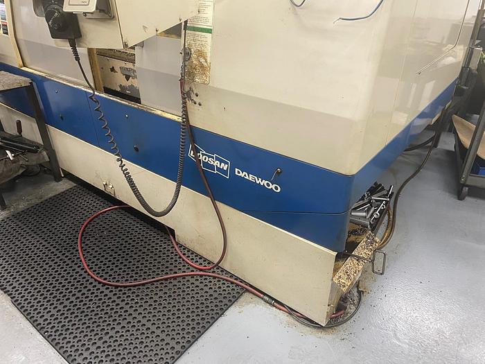 Used Doosan Daewoo 4th Axis Vertical Machining Center Model: DMV-4020