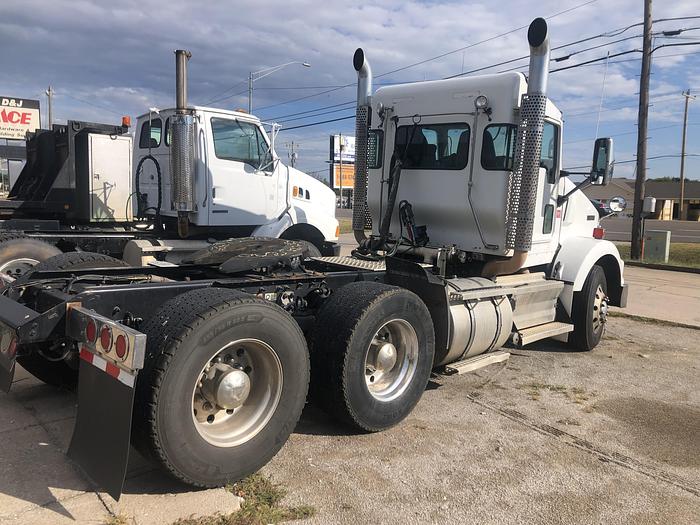 Used 2010 Kenworth T800