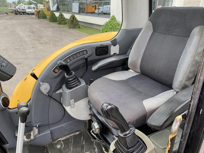 Usato 2005 JCB 8080 ZTS