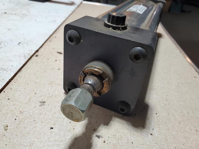 Used Schrader Bellows Econo-Ram 2 FW2C1U8541 7 .375 Pneumatic Cylinder