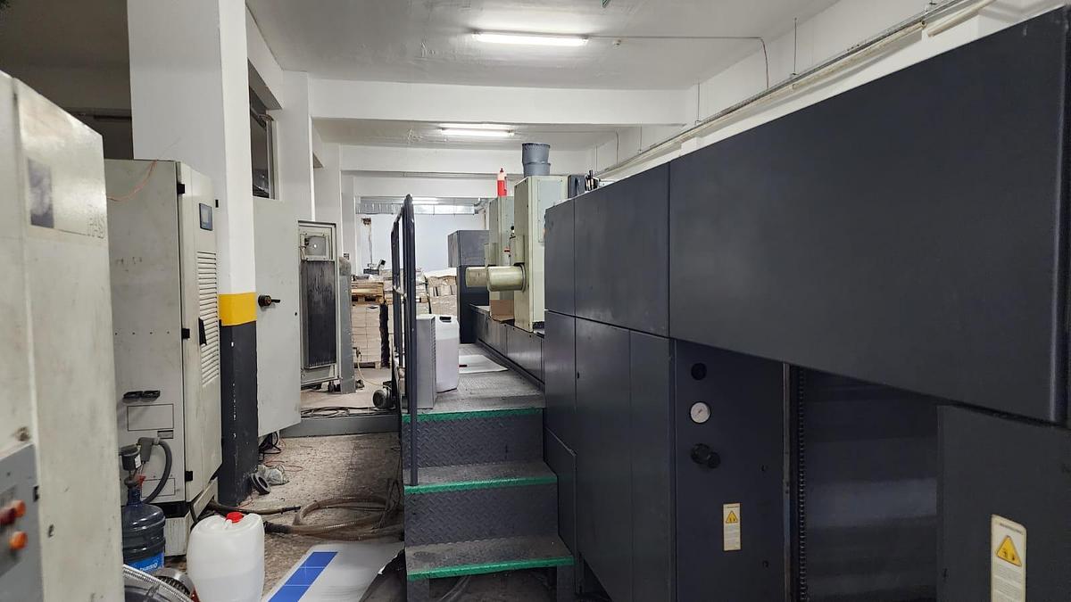 Used 2004 Manroland 702 3B Straight