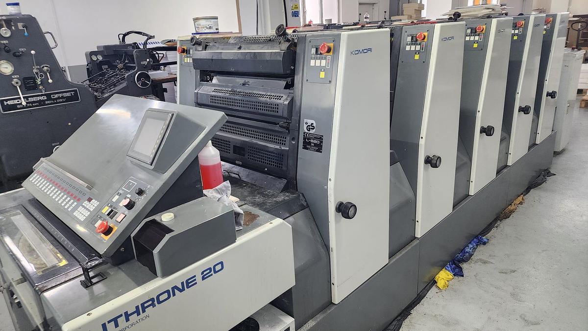 Used 2004 KOMORI L 520
