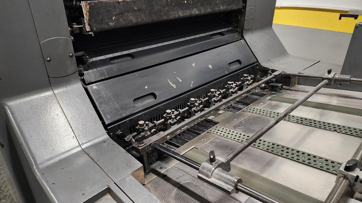 Used 2000 Heidelberg SM 74-2H