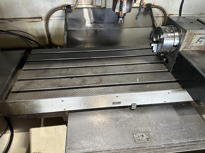 Used 2000 Fadal 4020 Vertical Machining Center - 4th Axis