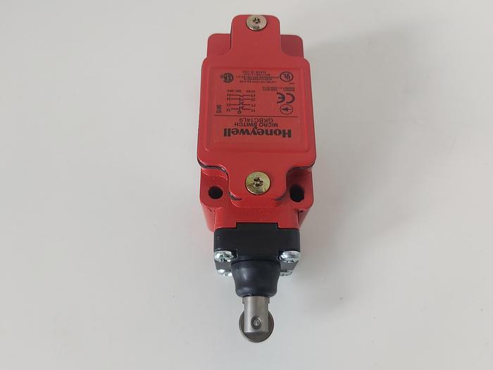 2 Stück Endschalter, GKBC14L9, Honeywell,  neu und gebraucht