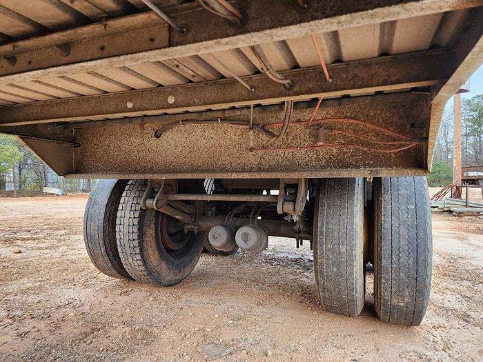 Used 2002 Innovative trailer Mfg Chip trailer