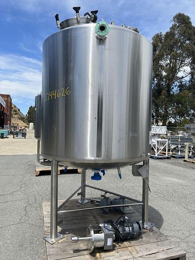 Used Tank, 740 Gallon, 316L Stainless Steel, Jacketed, Agitated, 10 PSI, T&C Stainless #L744627