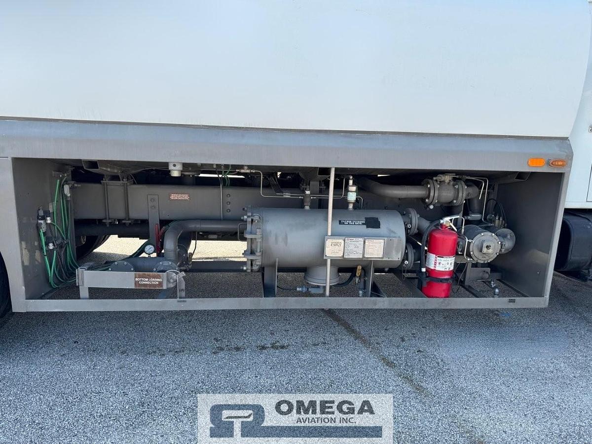 Used 1998 Brownie / Navistar 5,000 Gallon