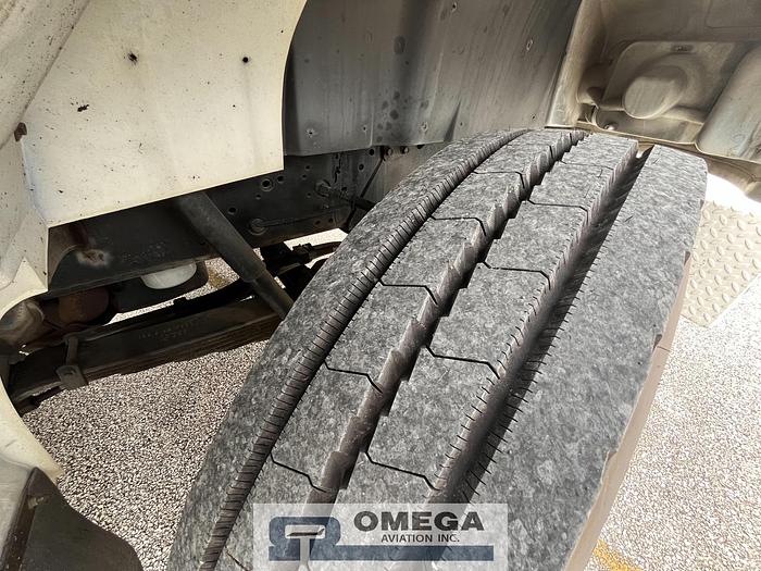 Used 1999 Global 2100LBNR Aircraft Deicer Truck