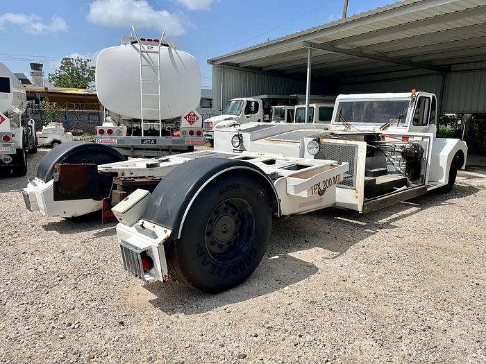 Used 2004 TLD TPX200MT Towbarless Pushback Tractor