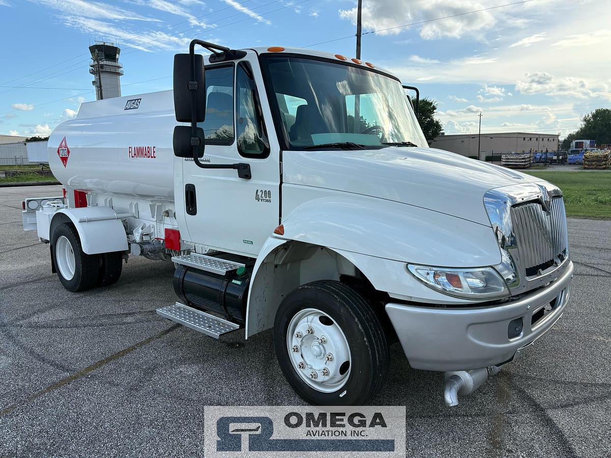 Refurbished 2002 International 1200 Gallon Avgas Fuel Truck
