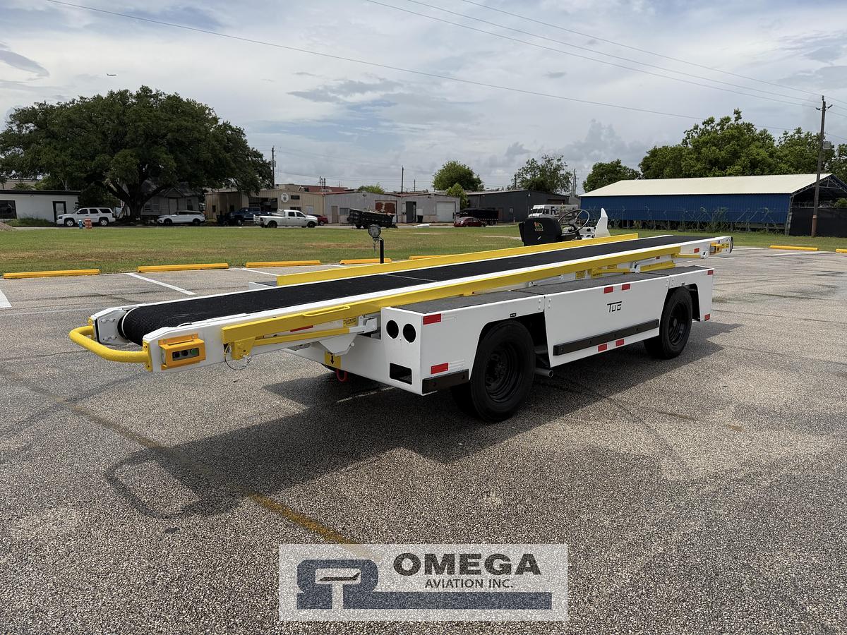 Refurbished 2002 TUG 660 Aircraft Beltloader For Sale or Lease