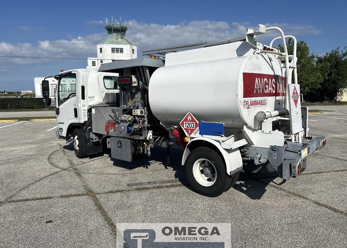 Refurbished 2008 DTS / Isuzu 1000 Gallon Avgas Fuel Truck (VIN 4971)
