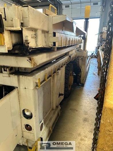 Used 1987 FMC MDL-40 Main Deck Cargo Loader