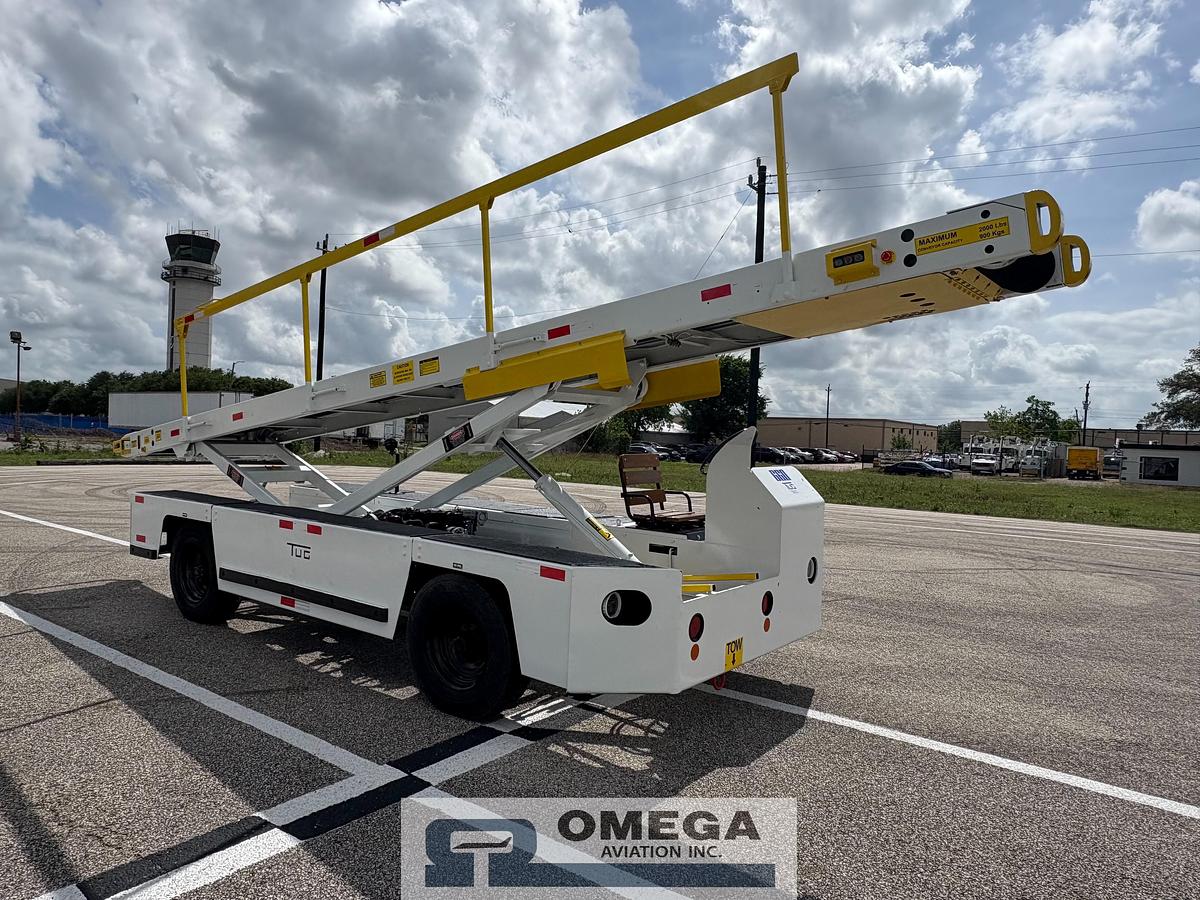 Refurbished TUG 660 Aircraft Beltloader For Sale or Lease